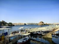 Wir fahren zur Insel Agilkia