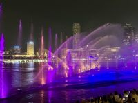 2. Tag: Ankunft in Singapur – Licht- und Wassershow „Spectra“ vor dem Marina Bay Sands