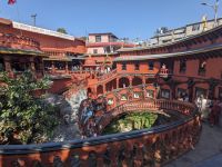 177) Höhlenbesuch mit Blick auf Devis Wasserfall durch Spalte, Pokhara, Nepal
