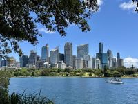 19. Tag: Stadtrundfahrt in Sydney – Blick vom Aussichtspunkt am Mrs Macquarie’s Chair auf den CBD