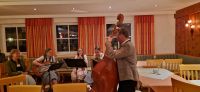 Weihn_Salzbg.: Hotel Traunstein - Faminlie Meusel musiziert