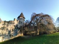 Entlang der alten Stadtmauern in Maastricht
