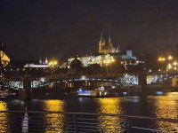 Prag, Silvester-Schifffahrr, Blick auf die Prager 