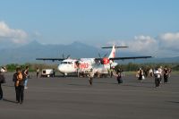 Landung in Maumere auf Flores - Indonesien