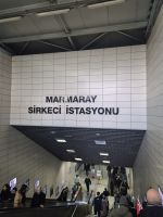 Bahnstation Marmaray Bahn  nach Asien - Türkei 