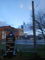  Im Kran an der Neptunwerft kann befindet sich heute ein Standesamt.