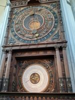  weltberühmt: die astronomische Uhr in der Marienkirche