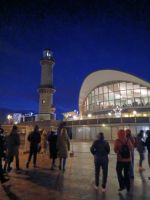  Warnemünde : Leuchtturm und Teepott
