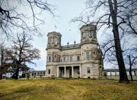 Lingner Schloss, eins der 3 Elbschlösser.