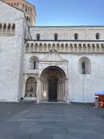 Weihnachts- & Silvesterreise Südtirol:  Trient - DOM Nordfassade