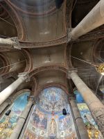 Im Inneren der Basilika.