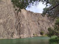 Wanderung durch den Charyn-Canyon, am Fluß Charyn