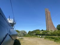 Marine-Ehrenmal und...