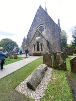 Wikingergrab mit Hogback-Stein