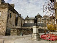 am Cathedral Square