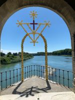 auf der Brücke von Avignon
