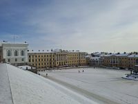 Helsinki (Senatsplatz mit dem Regierungsgebäude)