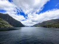 Wir umrunden Resolution Island auf dem Weg zum Dusky Sound