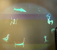 Diese Zeichen werden wir später in den Höhlen wieder sehen