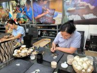 Vietnam. Lackmalerei 