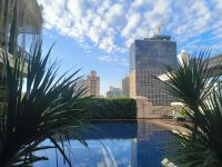 Kambodscha. Hotel-Pool