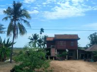 Fahrt durch Kambodscha - Khmer Stelzenhäuser 