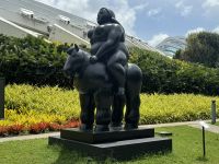 Statuen von Botero (3)
