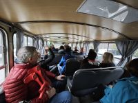Im Innern des Oldtimerbus auf der Fahrt nach Agros, Zypern