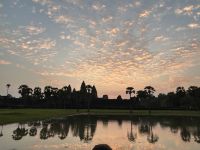 Morgendämmerung am Angkor Wat