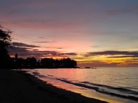Sonnenuntergang am Beau Vallon Beach, Mahé 
