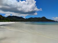 Hotelstrand auf Praslin, Seychellen 