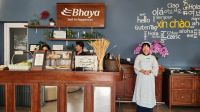 Halong Bucht - Bhaya Cruises Empfang