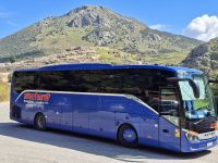 unser Reisebus in Mykene...