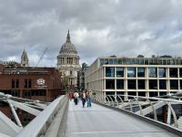 2. Tag: Stadtrundfahrt London – Millennium Bridge und Saint Paul´s Cathedral
