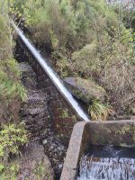 Tag 2 Blick auf Miniwasserfall an der Levada der 25 Quellen 