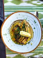 Degenfisch mit Bananen und Passionsfruchtsauce