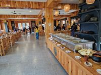 Mittagspause im Ku-Kham House in Panukha