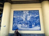 Azulejos an der Markthalle von Funchal