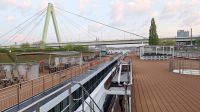Auf Wiedersehen Dom (hinter der Brücke)
