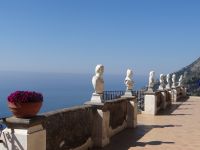 Ravello, die Terrasse der Unendlichkeit haben wir am Sonntag morgen für uns. 