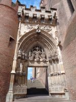 Eingangstor der Kathedrale Sainte-Cécile, Albi, Frankreich
