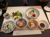 338. Abendessen in trad. jap. Ryokanunterkunft in Hakone, Japan