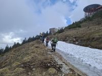 weiter bergauf zum Gipfel
