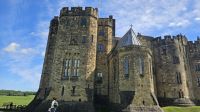 Alwnick Castle