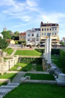 Stadtrundgang in Plovdiv. Römisches Odeon. Rundreise Rumänien und Bulgarien. 
