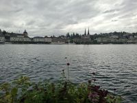 Luzern am Vierwaldstättersee mit Blick zur Hofkirche