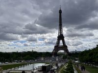 2. Tag: Stadtrundfahrt Paris – Fotostopp am Eiffelturm