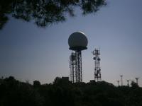 moderne Wetterstation auf dem Puig de Randa