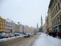 080_Obermarkt mit Rathausturm und Dreifaltigkeitskirche (1381)