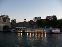 37-Schifffahrt, Place Dauphine